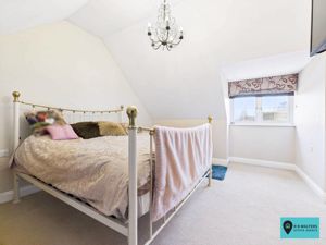 Master Bedroom- click for photo gallery
